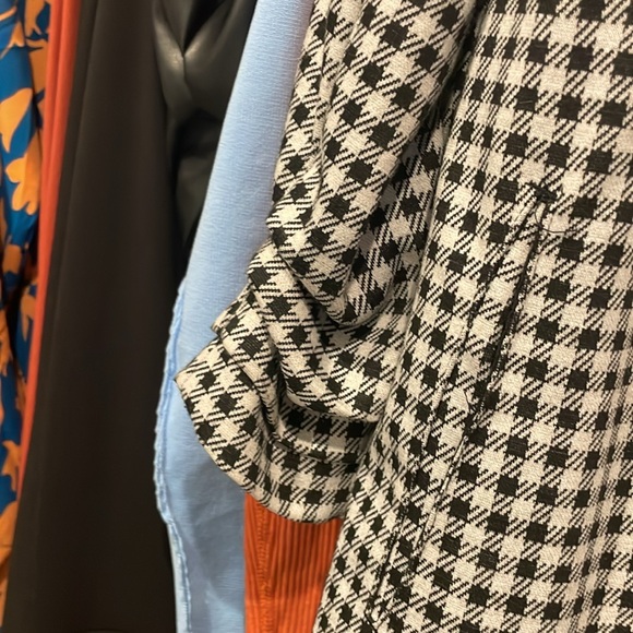 🩷🖤Philosophy Black Checked Blazer NWOT - Picture 3 of 3